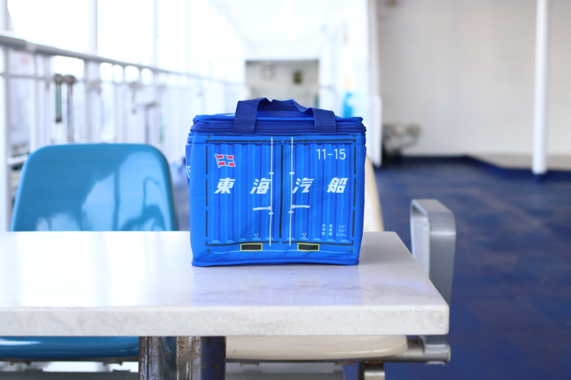 種類から探す :: ー東海汽船グッズ :: 東海汽船コンテナ保冷バッグ（5